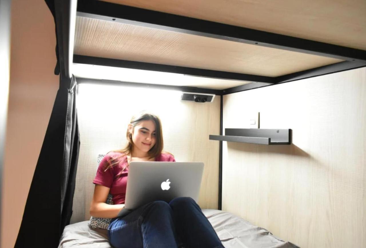 Lit dans Dortoir Mixte de 4 Lits avec Salle de Bains Privée