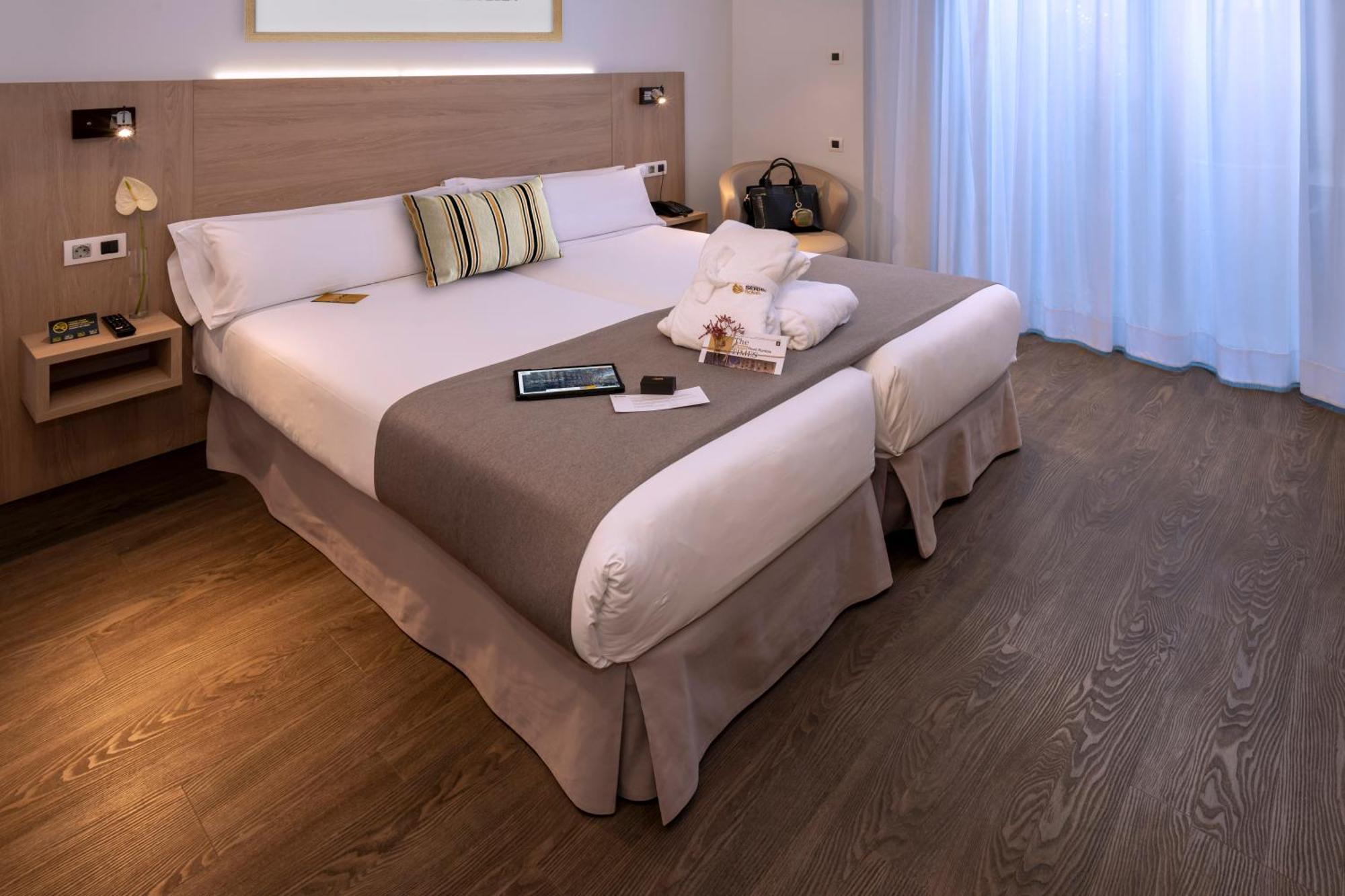 Quarto Duplo ou Twin Deluxe com Vista Rambla