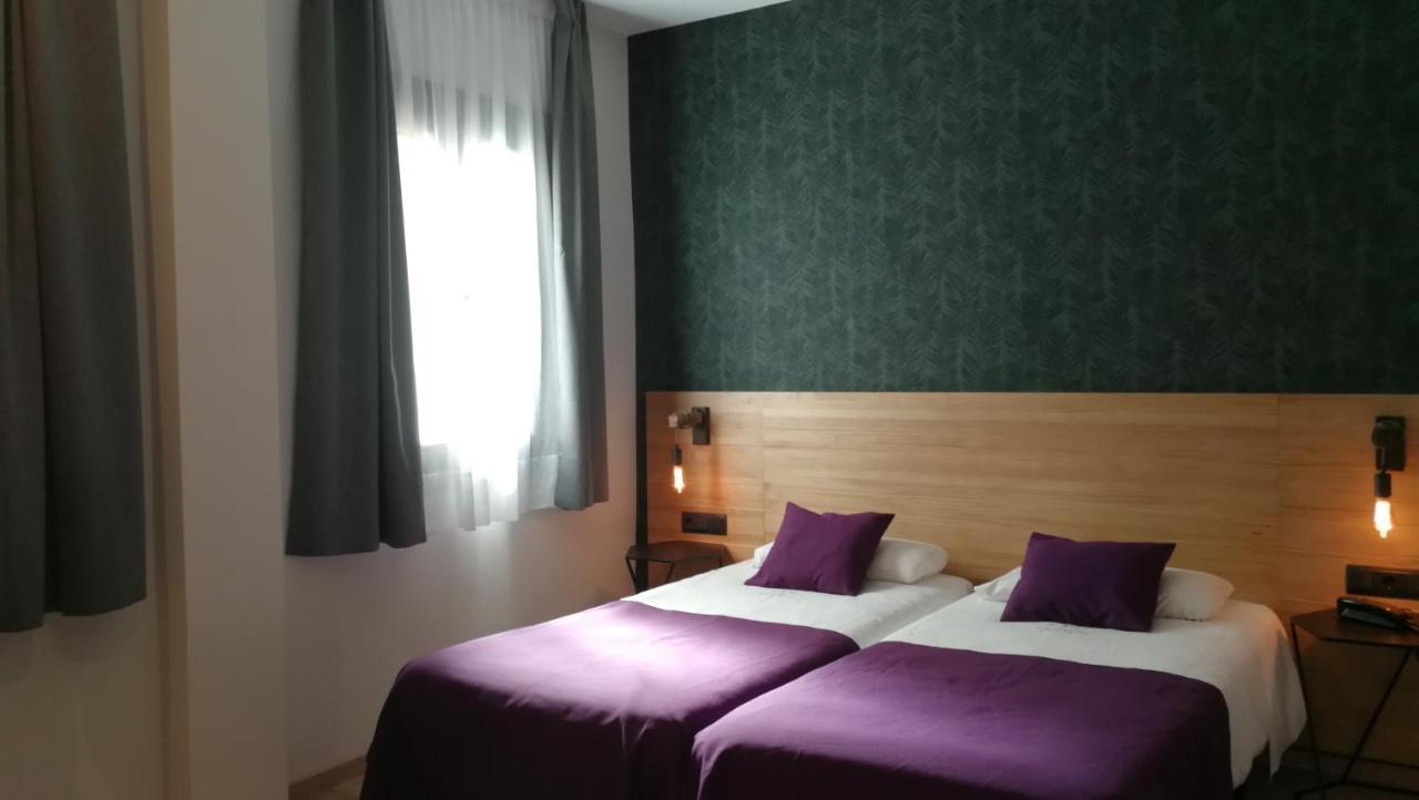 Quarto Superior com 2 Camas de Solteiro