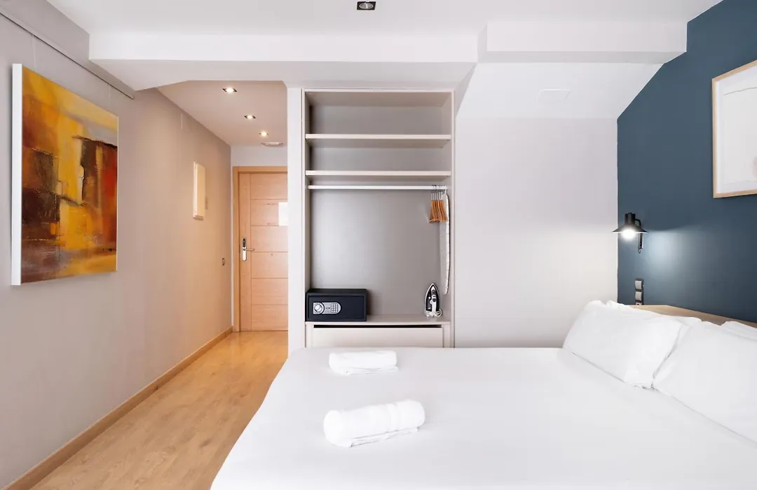 Ainb Sagrada Familia Apartments-1