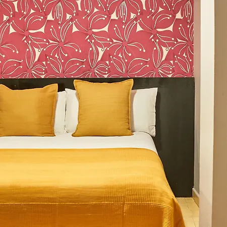Sun & Moon Hostel-3