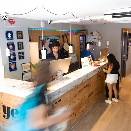Yeah Barcelona Hostel-2