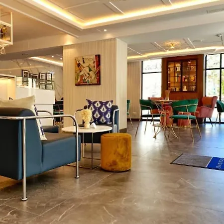 Hotel Oasis-2