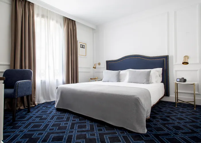 Hotel with Tennis: Hotel Midmost By Majestic Hotel Group