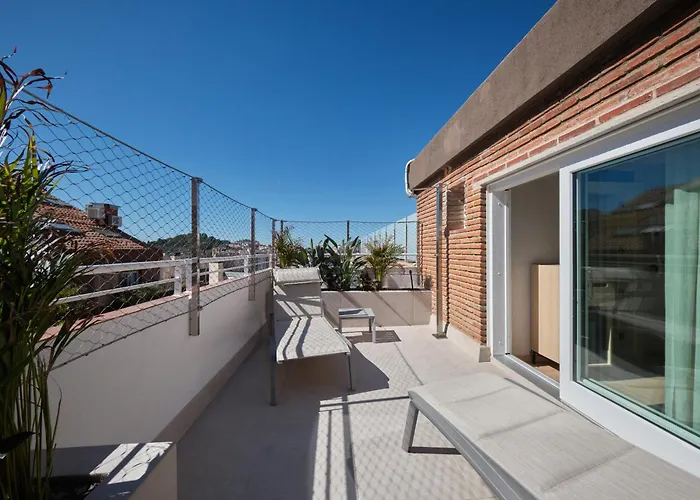 Hôtel accueillant les animaux: Catalonia Park Gueell