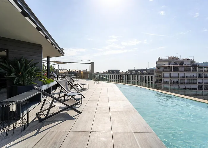 Family Hotel: B Hotel